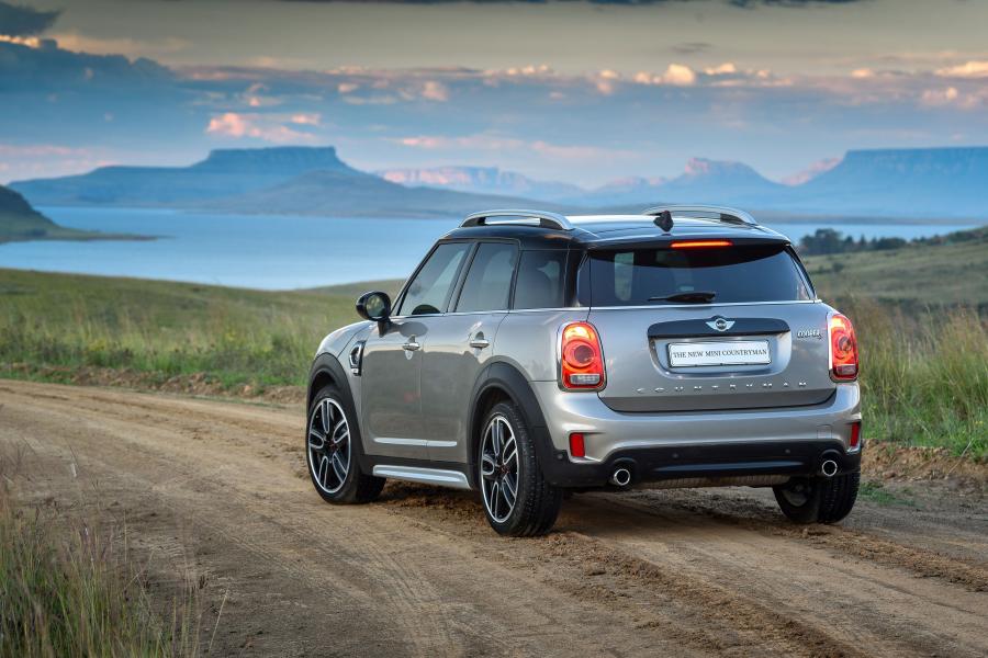  Mini Cooper S Countryman ALL4 2017 года  (ZA) (фото 38 из 40)